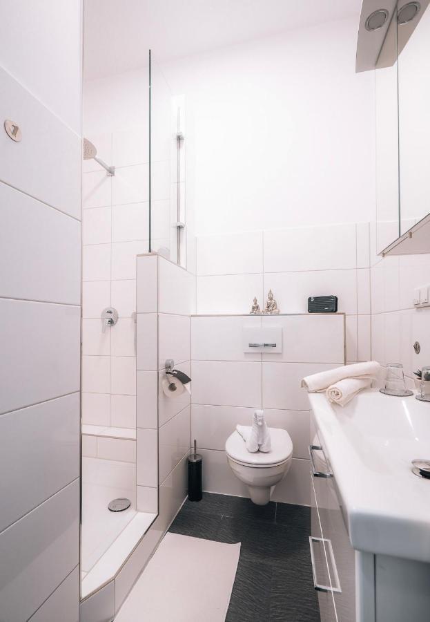 Sleep Point - Self Check In Hotel Bremen Bagian luar foto